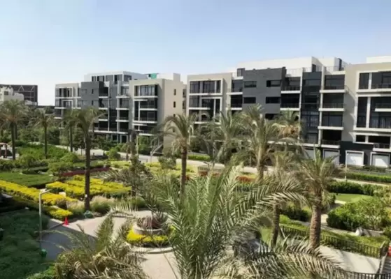 Apartment 3 bedrooms for sale in The Waterway New Cairo