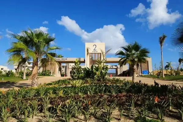 Semi finished villas 5 bedrooms for sale in Hacienda White North Coast