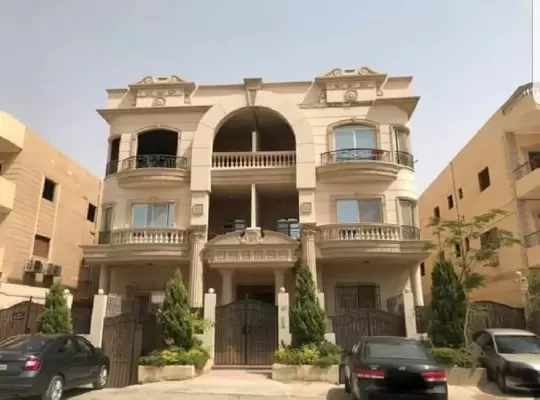 Apartment for sale in Yasmeen 4 compound