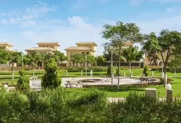 Townhouse Villa 187m is FOR RESALE At New Cairo, Hyde Park - GB22261