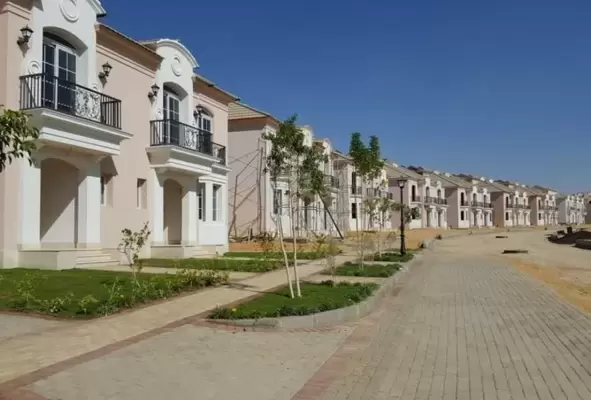 FOR SALE in New Cairo, Layan Residence Twin house 285 m - GB13473
