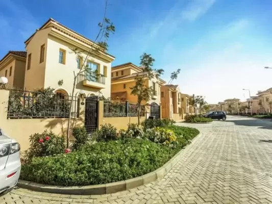 Villa in New Cairo, Hyde Park for Resale Ready to Deliver