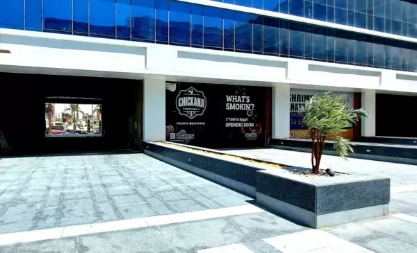 Ready to move office 75m for sale in Trivium Mall Sheikh Zayed