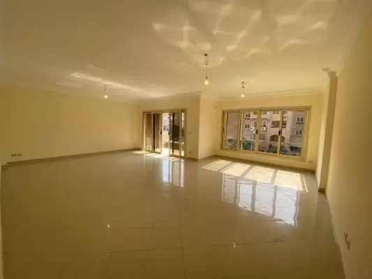 Apartment 213m for sale in Acacia New Cairo