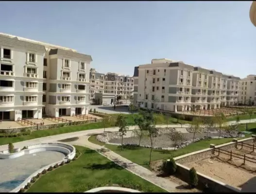 New Cairo, Mountain view Hyde Park Apartment at for Resale - GB20773
