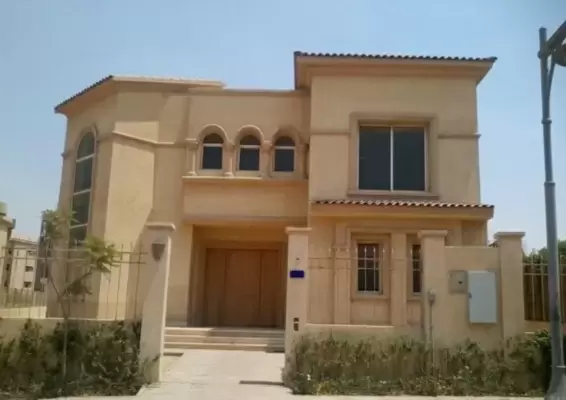 Compound The Villa Standalone Villa for resale at New Cairo - GB3522