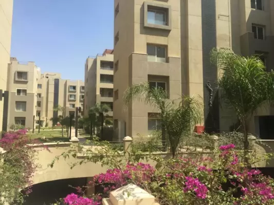 Studio 146m for rent in The Village New Cairo