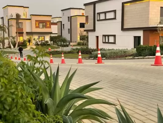 Fully finished townhouses for sale in Azzar Island