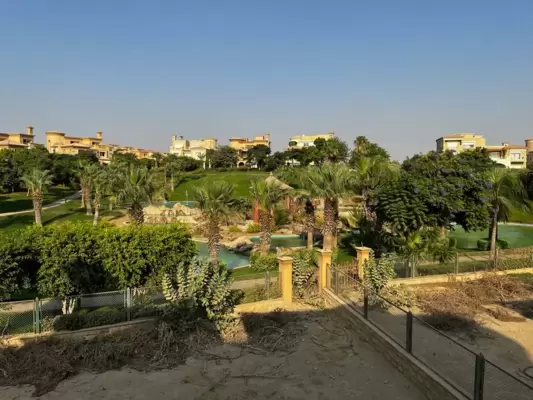 Standalone Villa for Resale in Lereve , New Cairo - Ready to Deliver